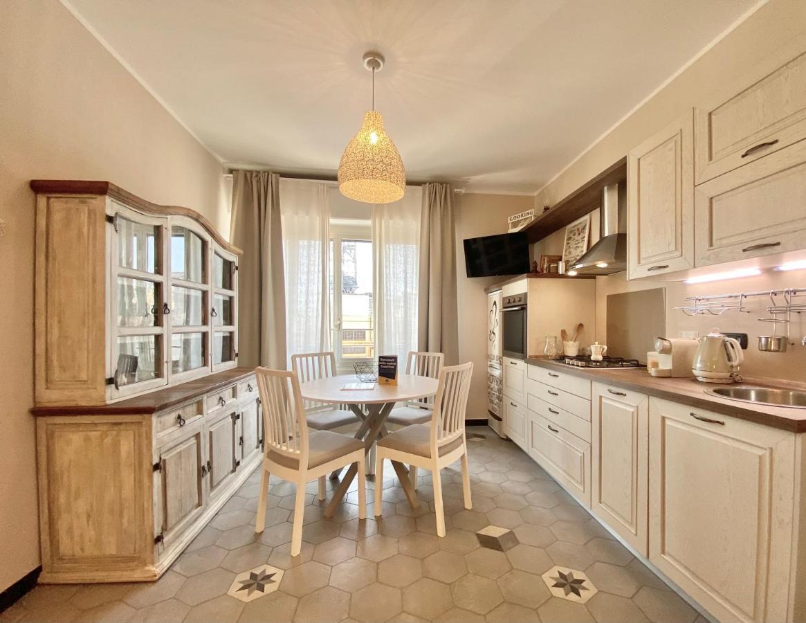 Casaviva - Le Vele Di Angela Apartment Genoa Luaran gambar