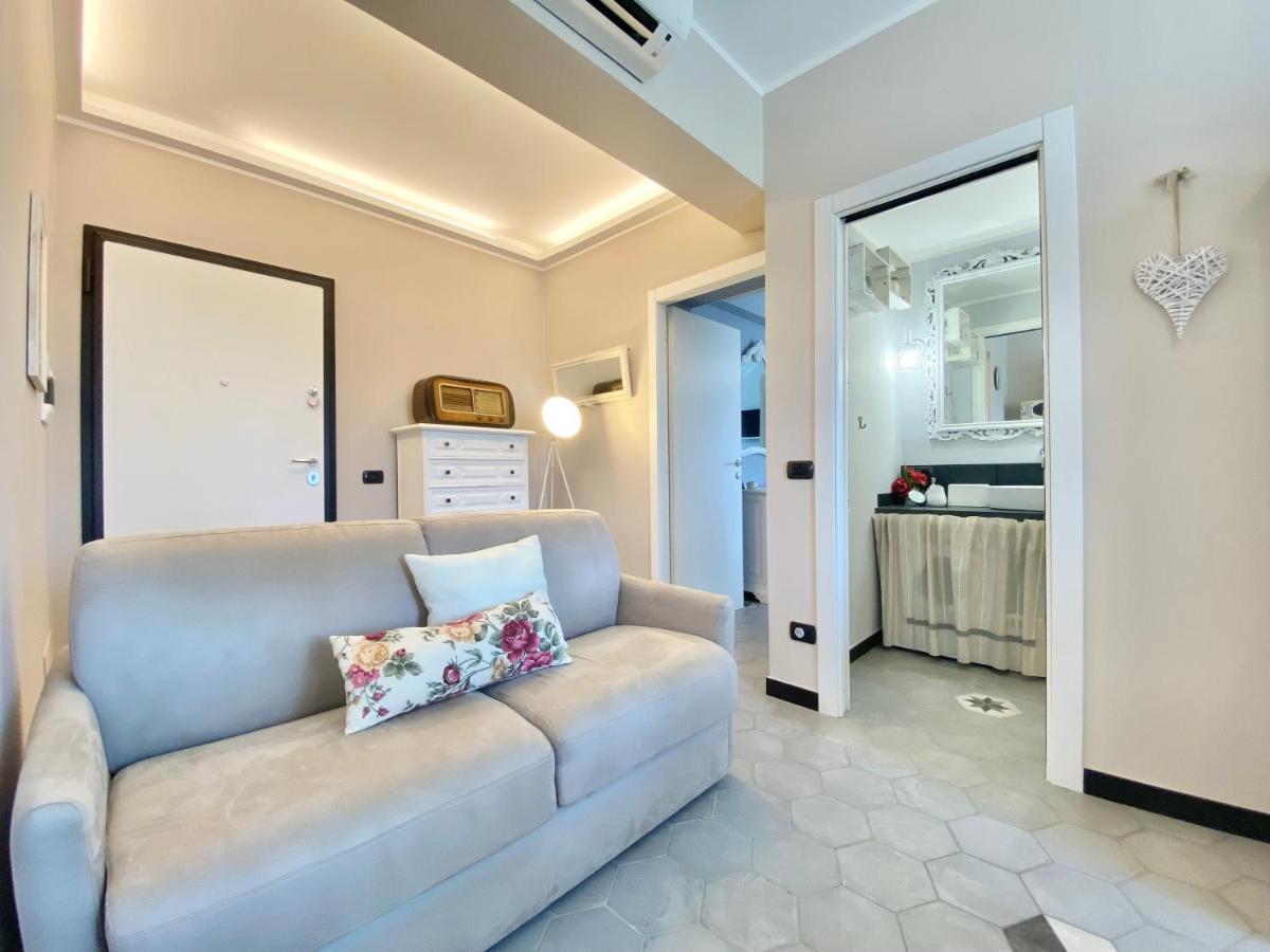 Casaviva - Le Vele Di Angela Apartment Genoa Luaran gambar